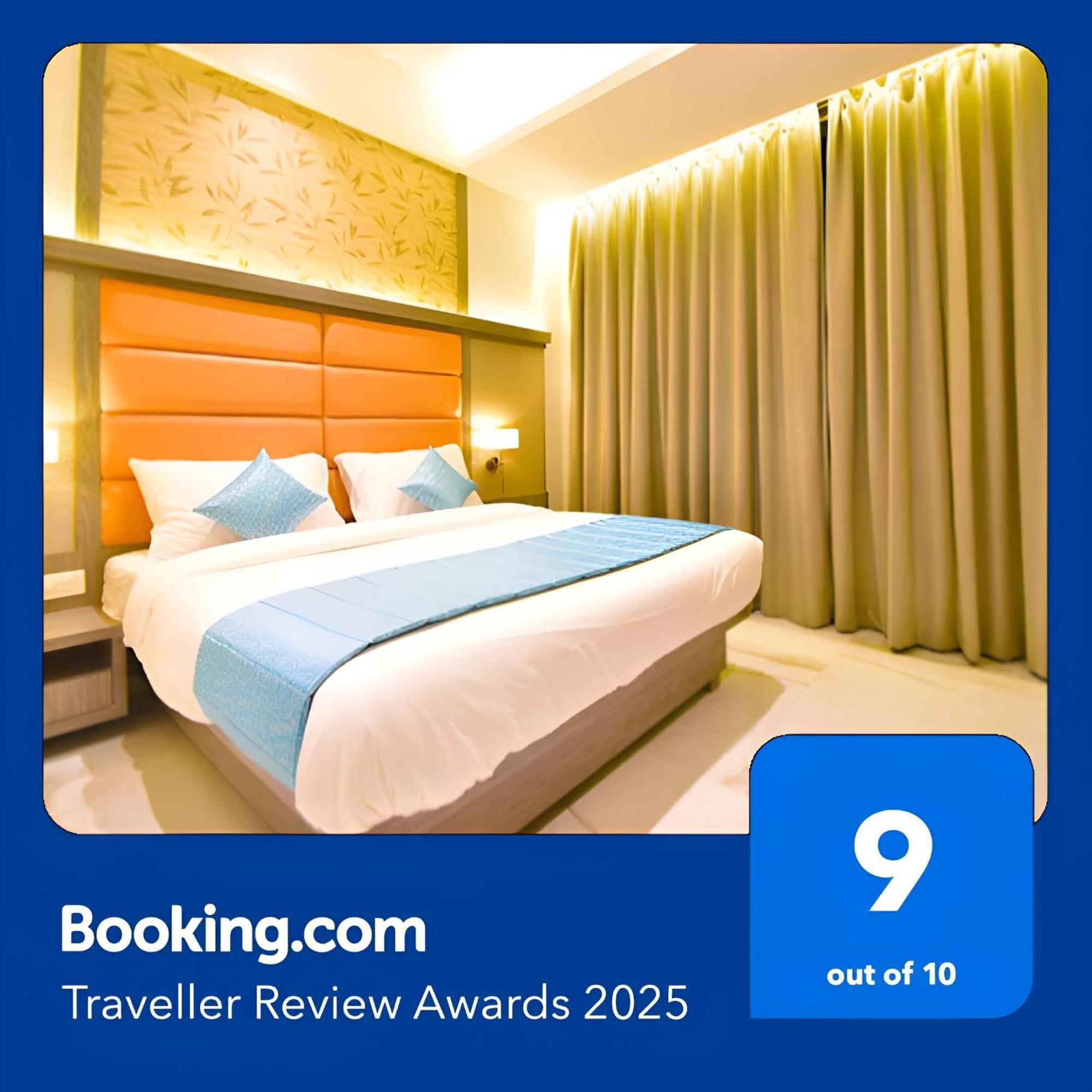 Glitz Hotels La Dahlia - Premium Thane Dış mekan fotoğraf